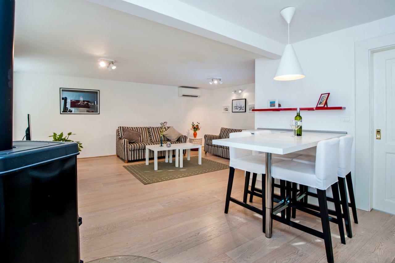 Smilje 2 Appartement Rovinj Buitenkant foto
