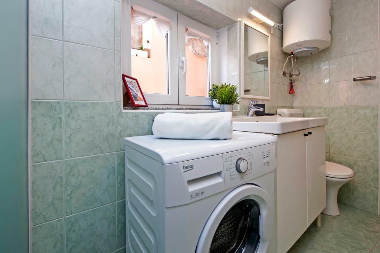 Smilje 2 Appartement Rovinj Buitenkant foto